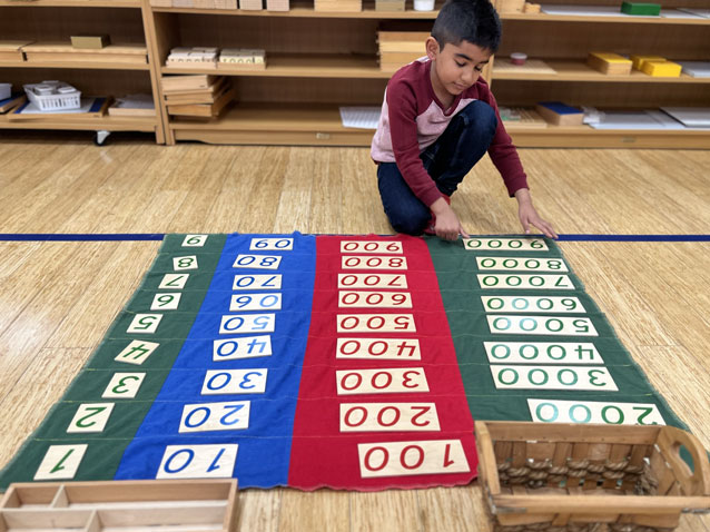 Mathematics learning materials for the Montessori classroom